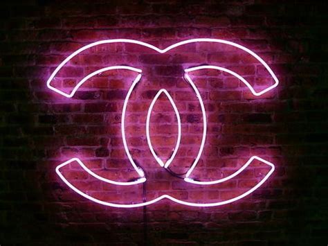 chanel neon lights|Chanel Néon Light .